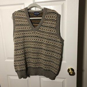 LANDS' END 100% Scottish lambswool beigy print grandpa sleeveless sweater, L